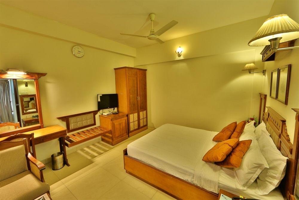 Hotel Fort Queen Kochi Exterior photo