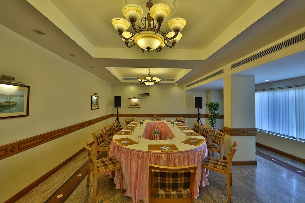 Hotel Fort Queen Kochi Exterior photo