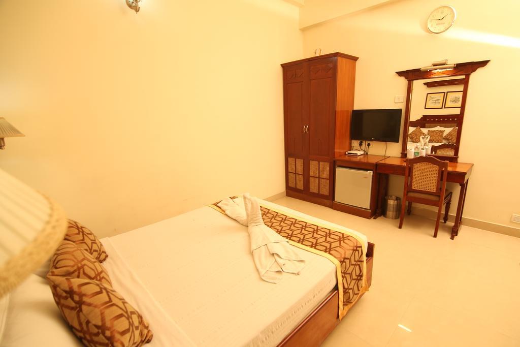Hotel Fort Queen Kochi Exterior photo